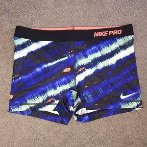 Nike Pro - shorts